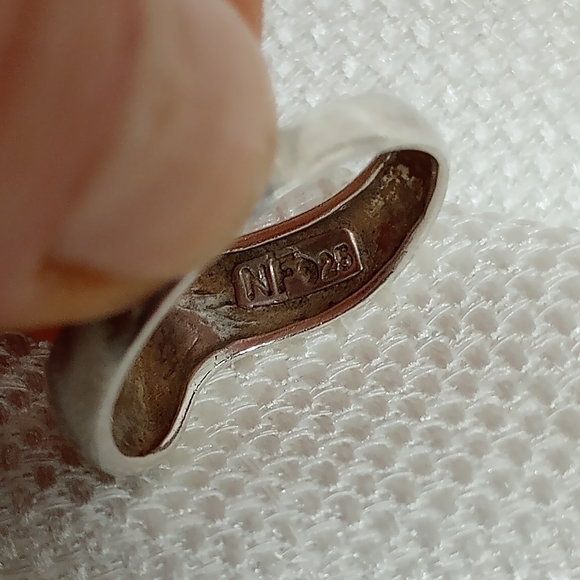 Vintage NF 925 Ring - Picture 7 of 9